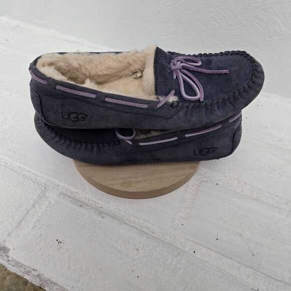 UGG Ladies Moccasin Slippers - Picture 3 of 5